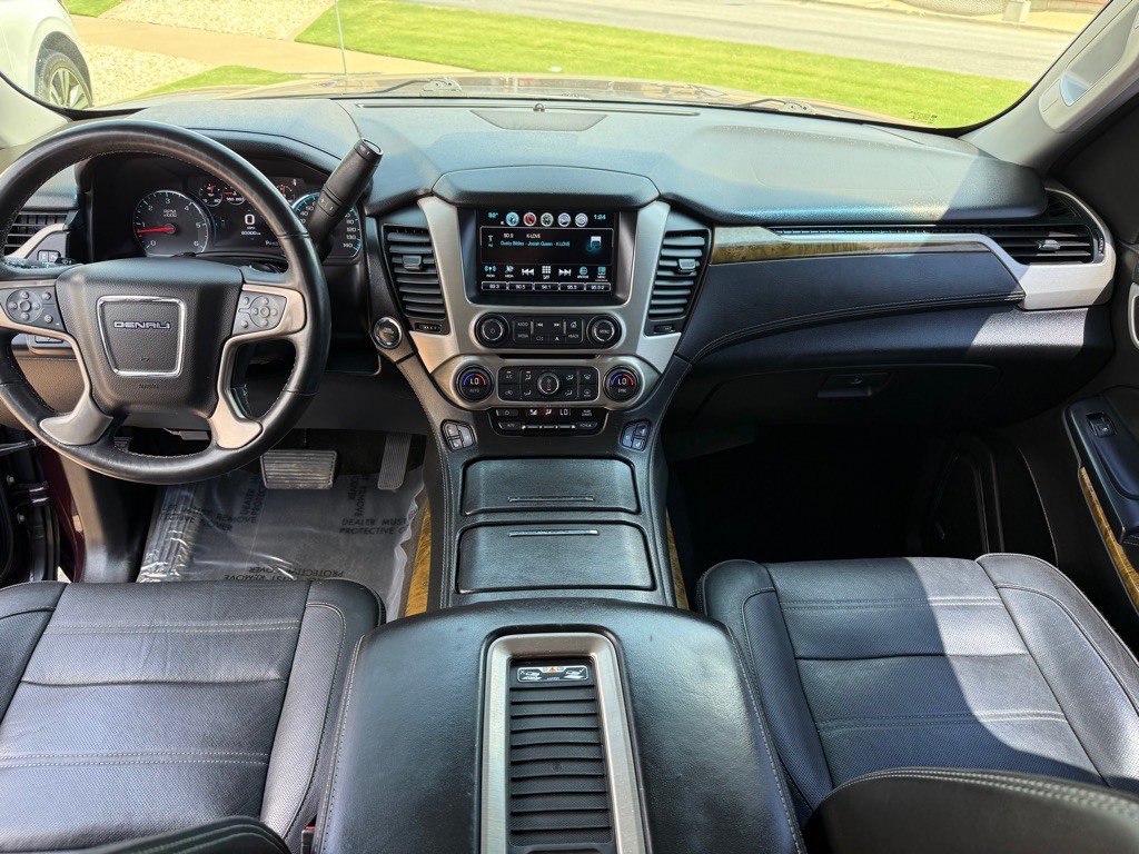 2017 GMC Yukon Image 19