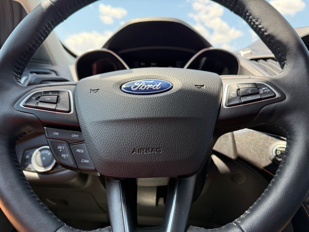 2019 Ford Escape Image 16