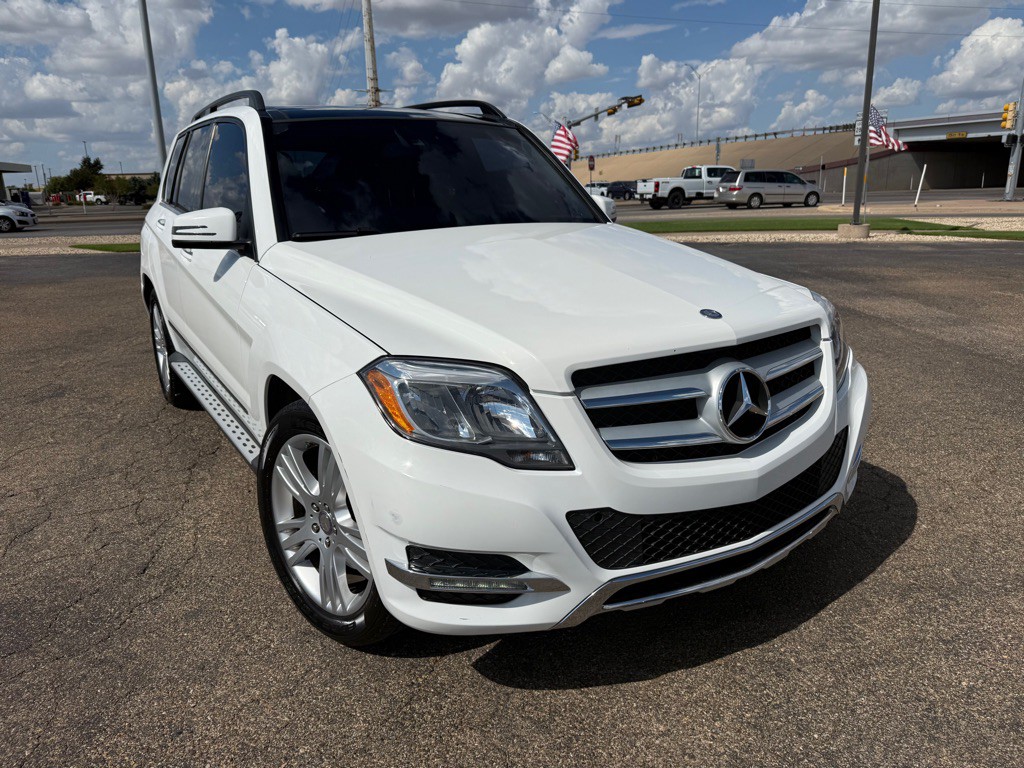 2015 Mercedes-Benz GLK-Class Image 2