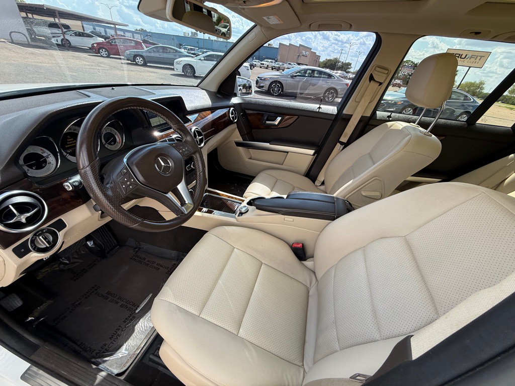 2015 Mercedes-Benz GLK-Class Image 7
