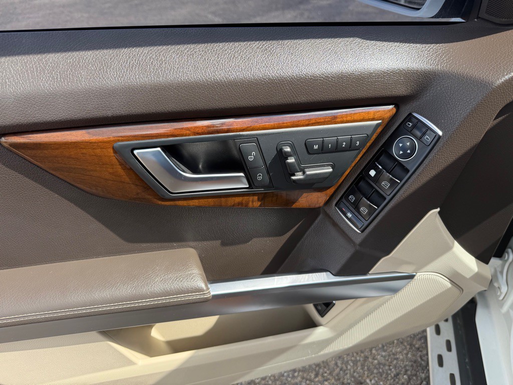 2015 Mercedes-Benz GLK-Class Image 10