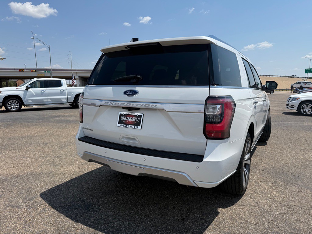 2021 Ford Expedition Image 3