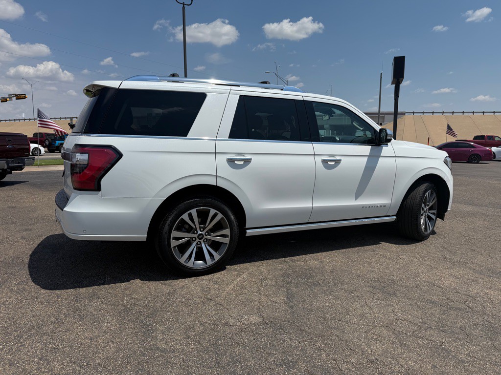 2021 Ford Expedition Image 4