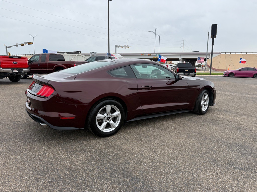 2018 Ford Mustang Image 5