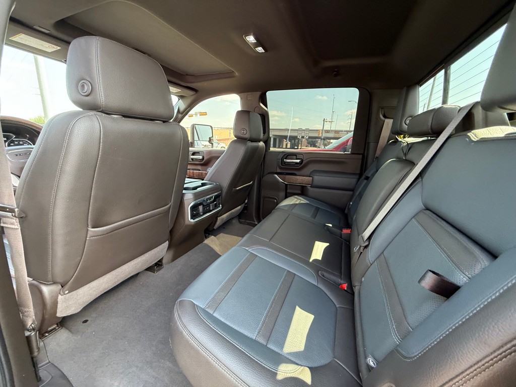 2022 GMC Sierra Image 18