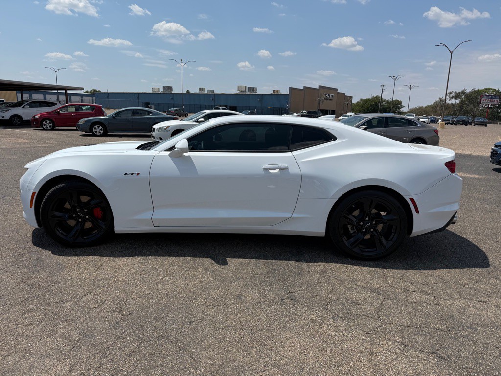 2021 Chevrolet Camaro Image 9