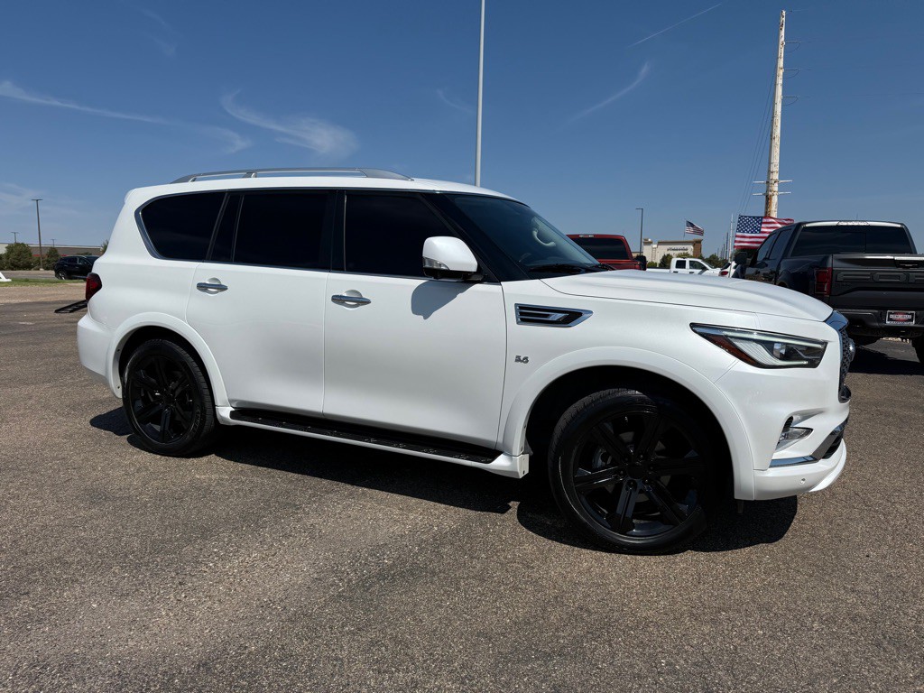 2018 INFINITI QX80 Image 3