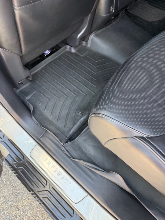 2018 INFINITI QX80 Image 16