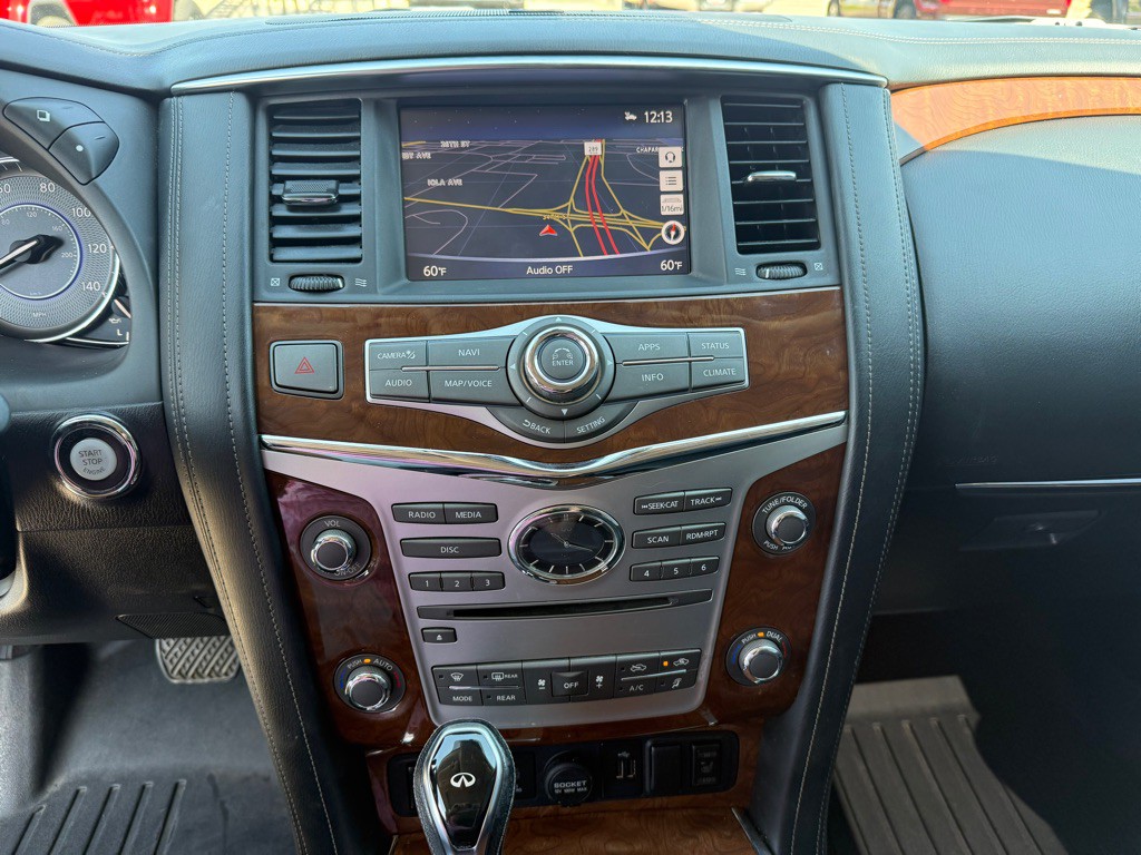 2018 INFINITI QX80 Image 22