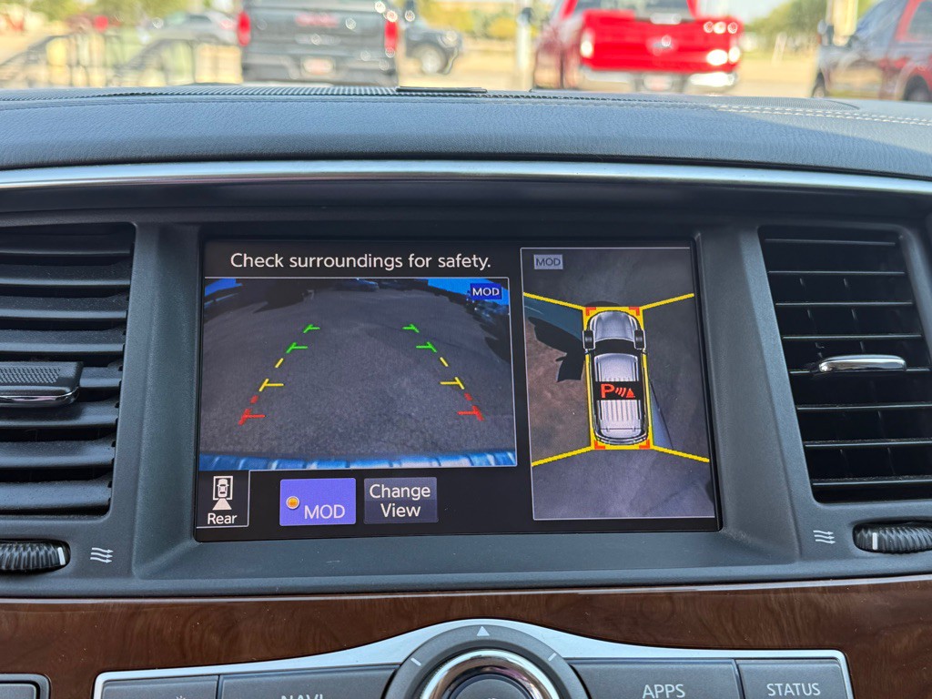 2018 INFINITI QX80 Image 23