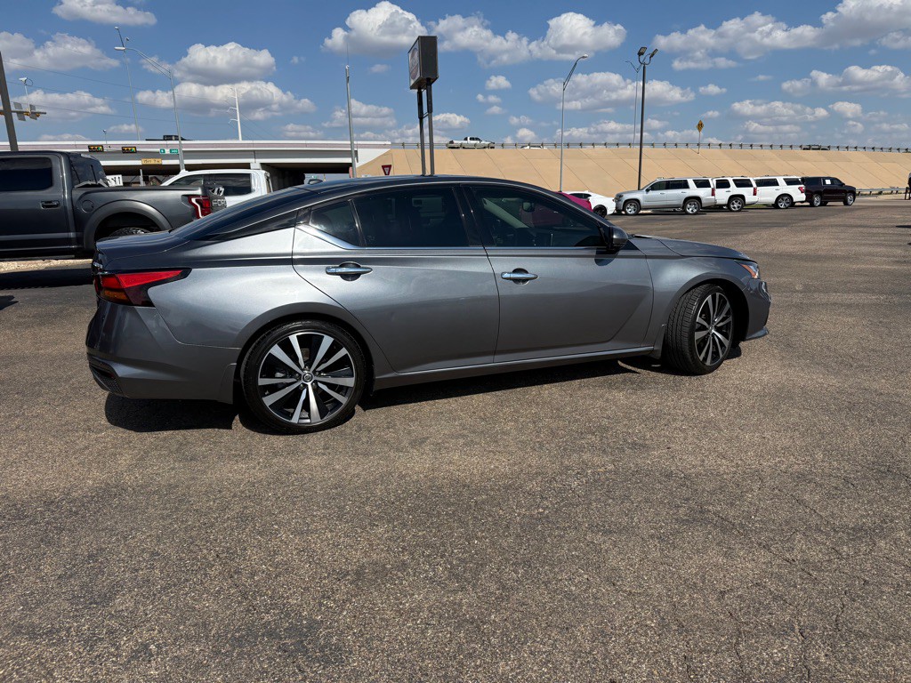 2019 Nissan Altima Image 5