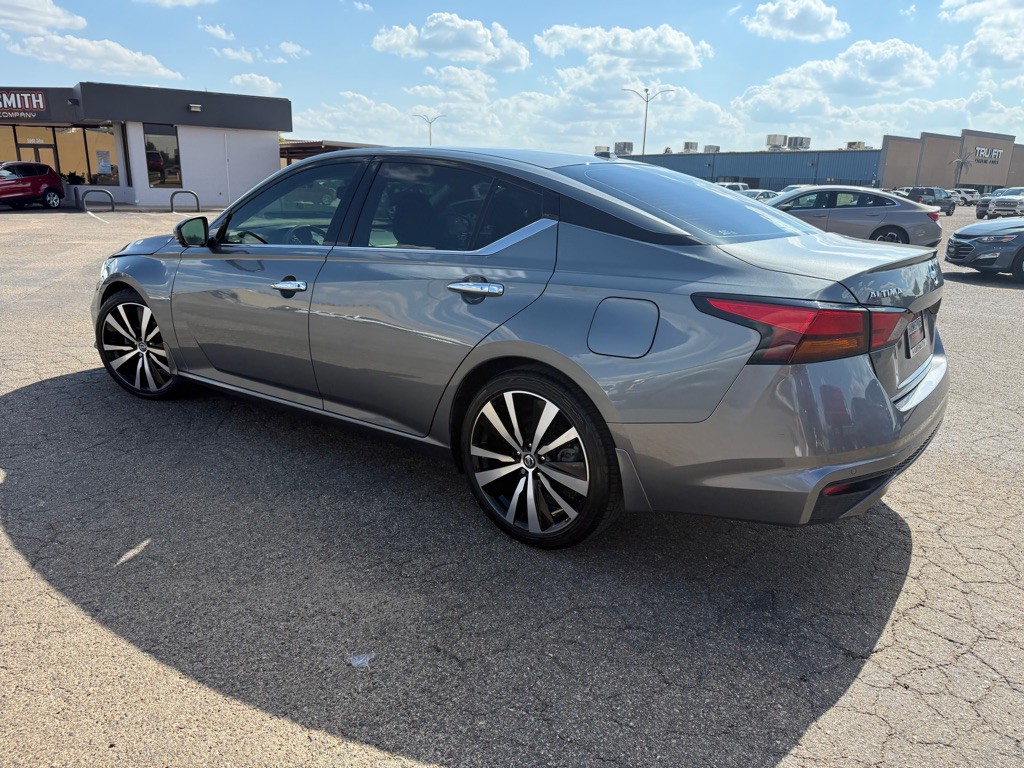 2019 Nissan Altima Image 7