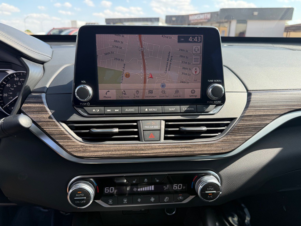 2019 Nissan Altima Image 18
