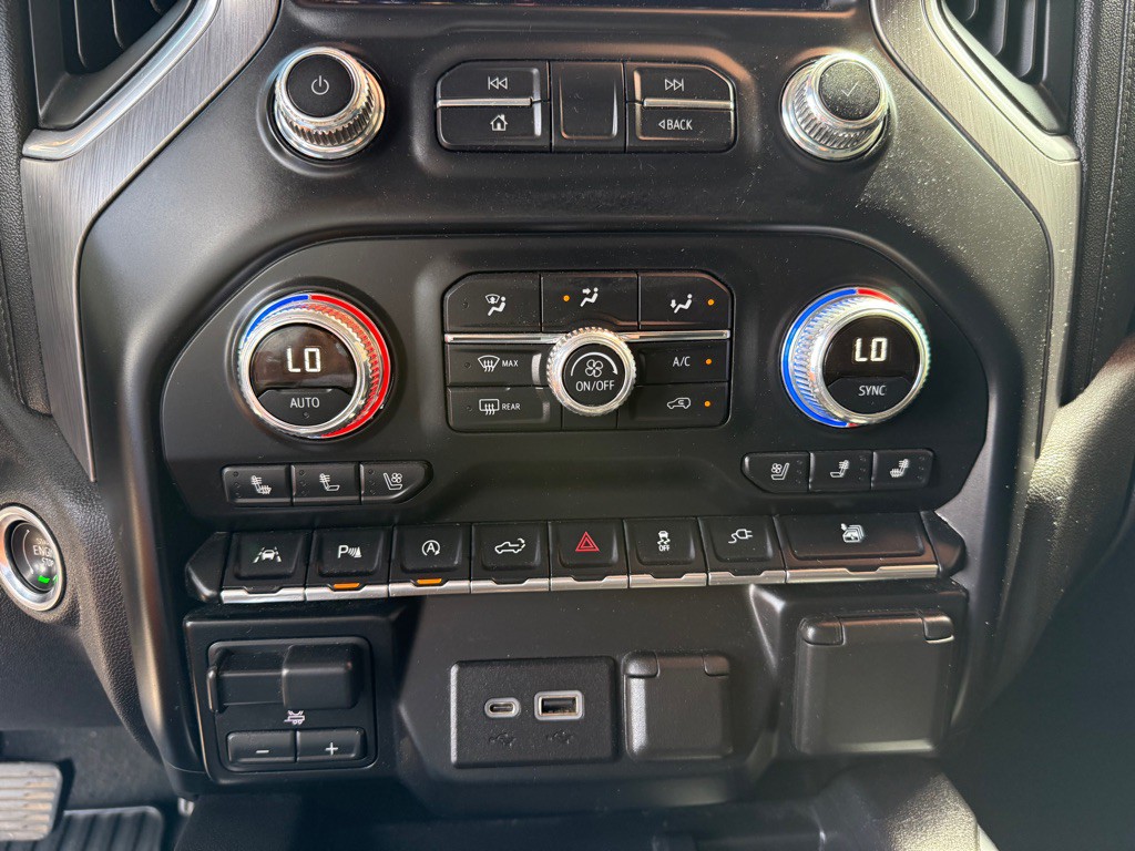 2019 GMC Sierra Image 16