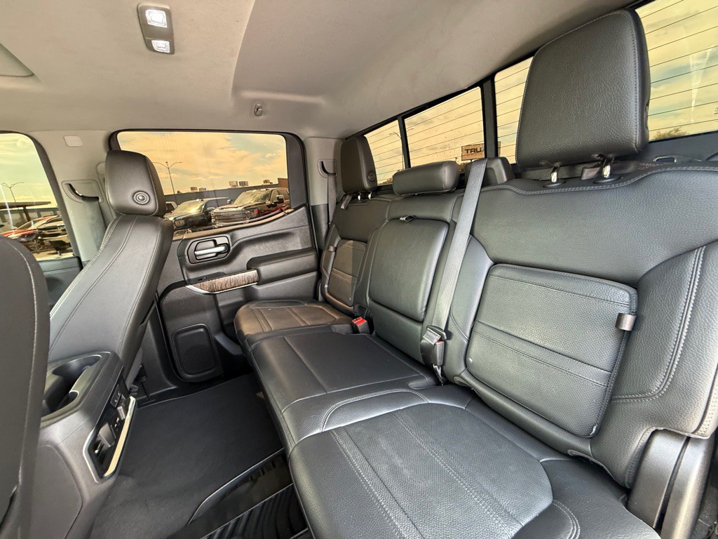 2019 GMC Sierra Image 19