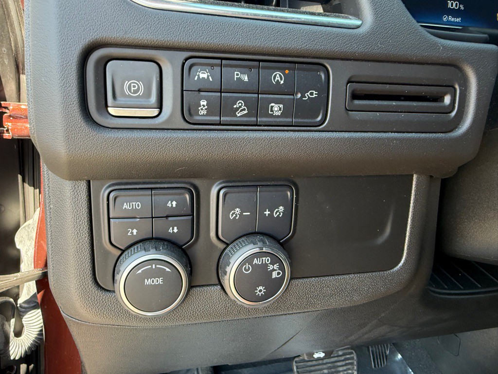2022 Chevrolet Tahoe Image 17