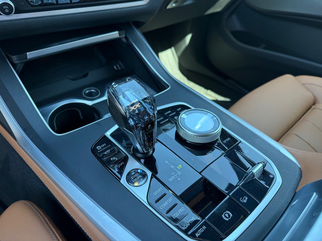 2022 BMW X7 Image 22