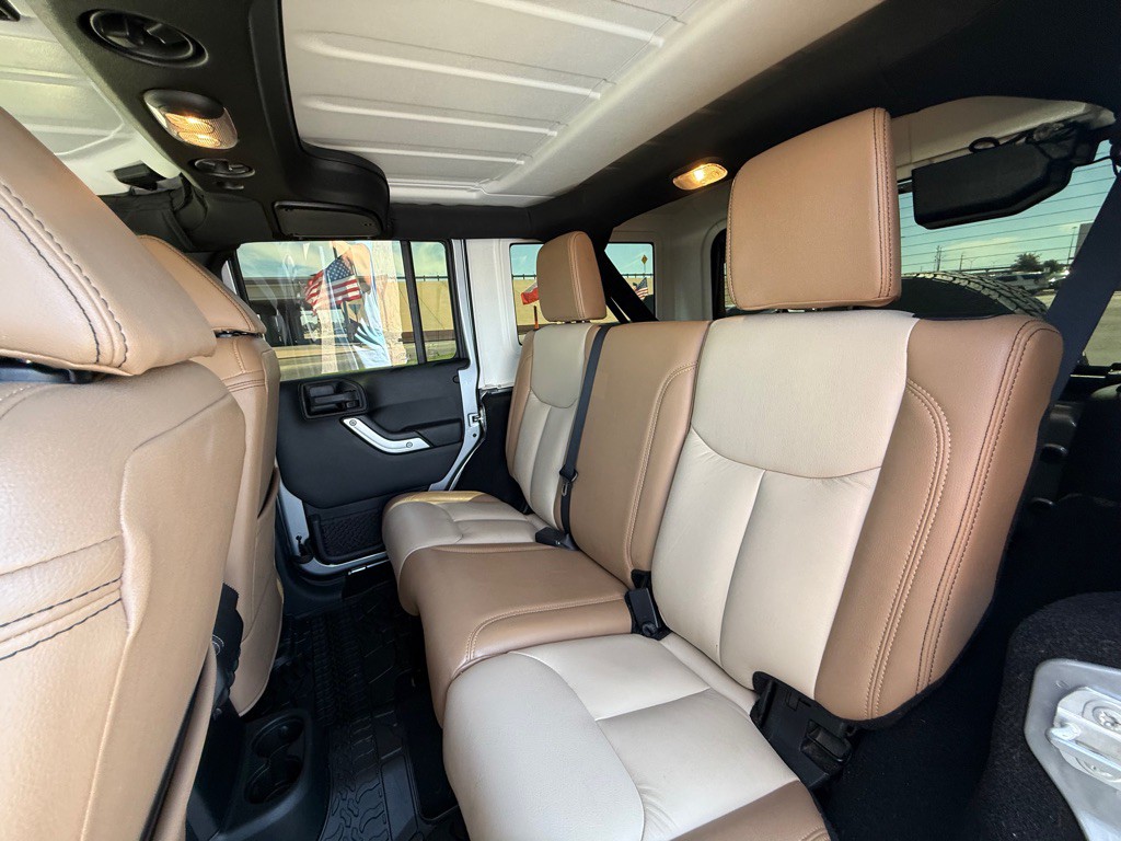 2016 Jeep Wrangler Unlimited Image 13