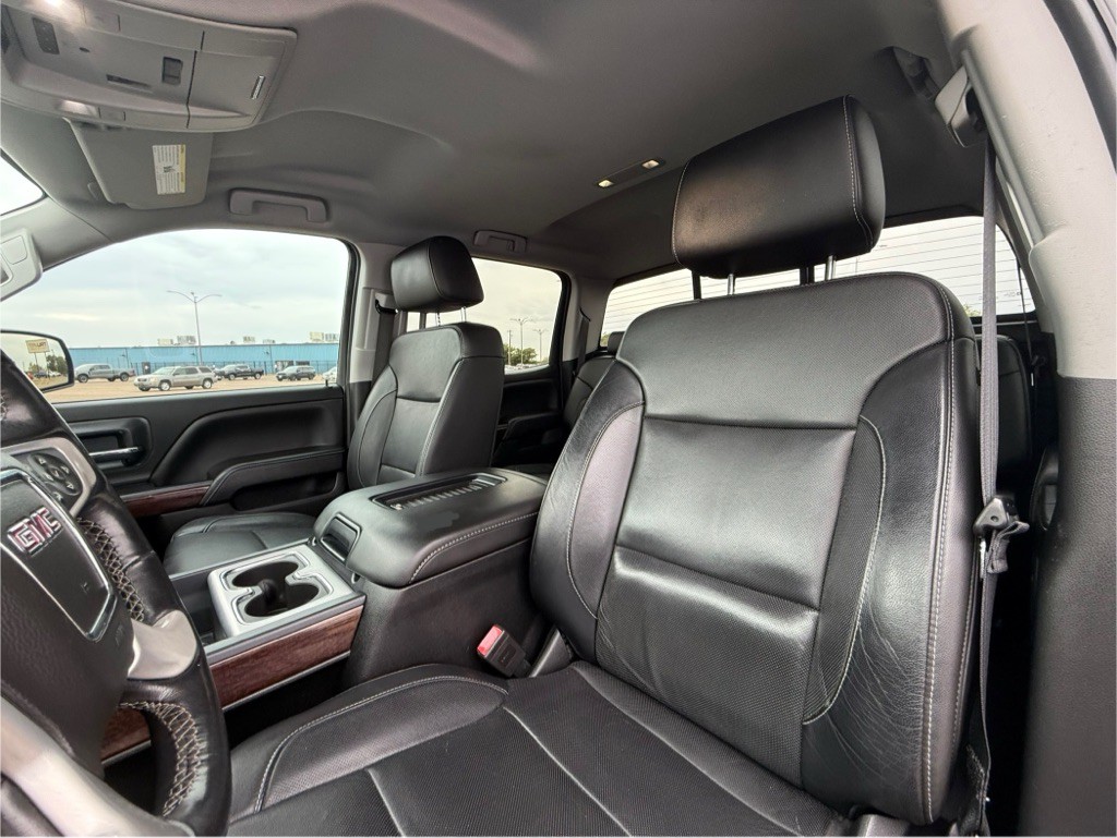 2018 GMC Sierra Image 12