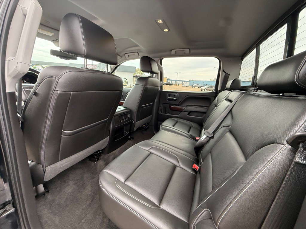 2018 GMC Sierra Image 15
