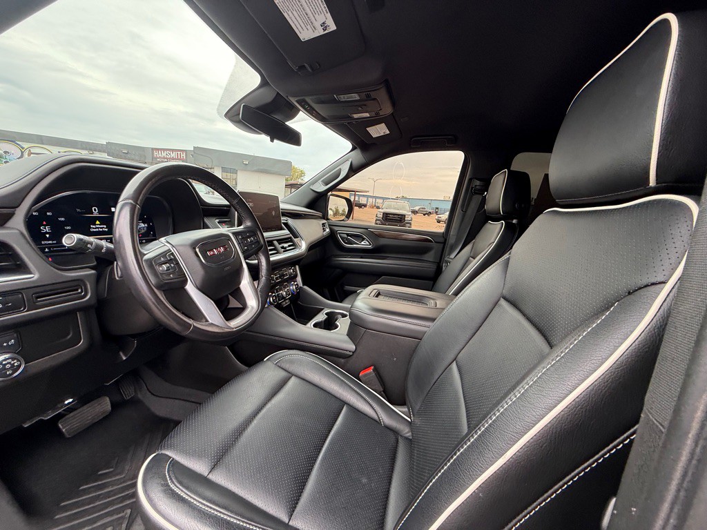 2023 GMC Yukon Image 14