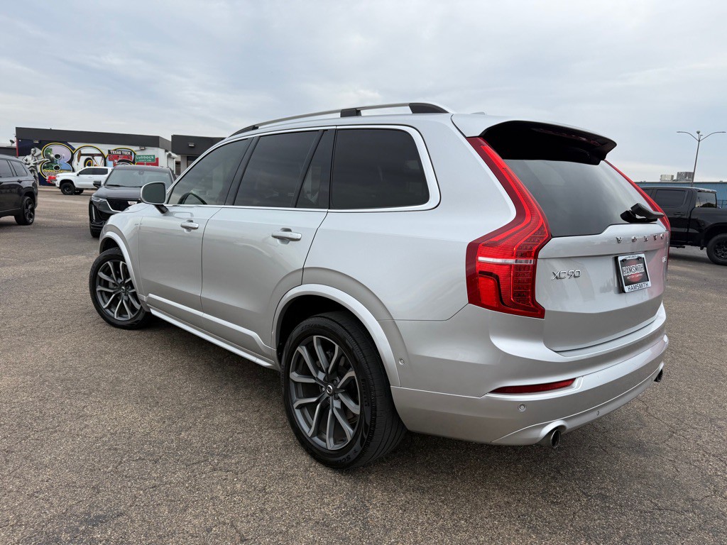 2018 Volvo XC90 Image 8