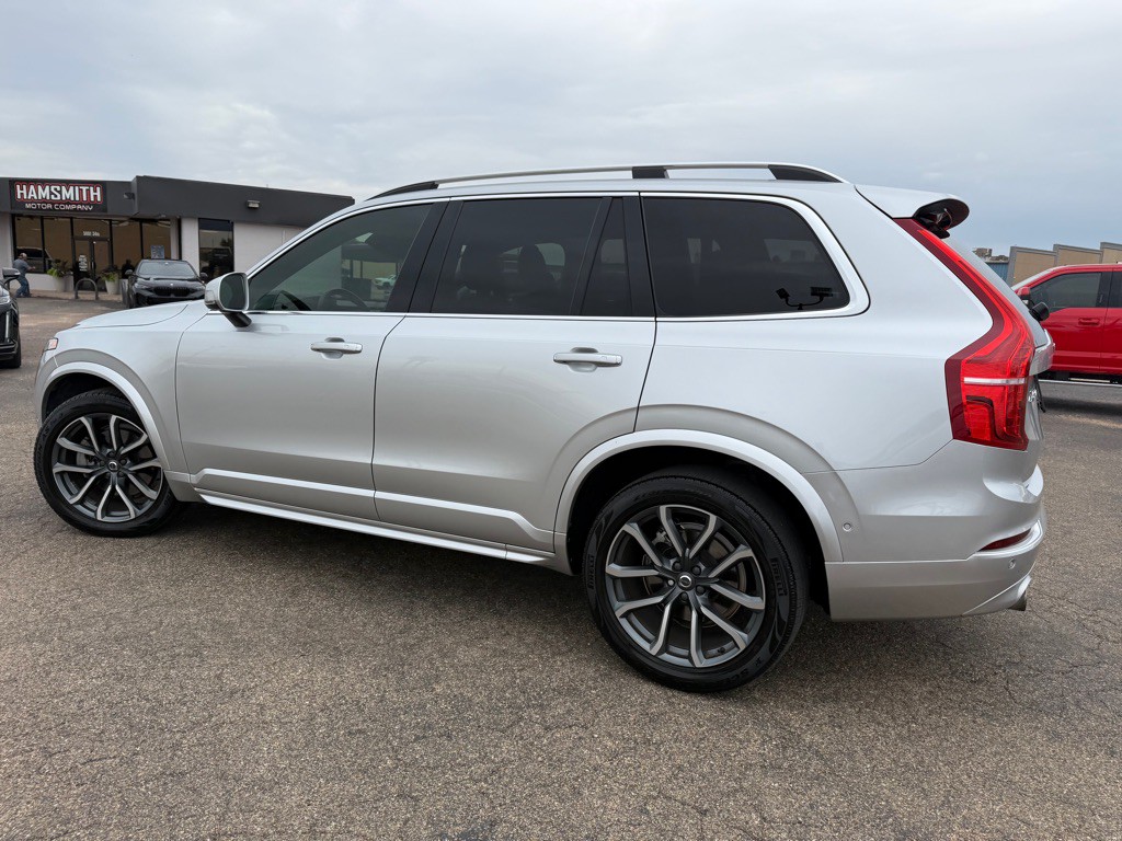 2018 Volvo XC90 Image 9