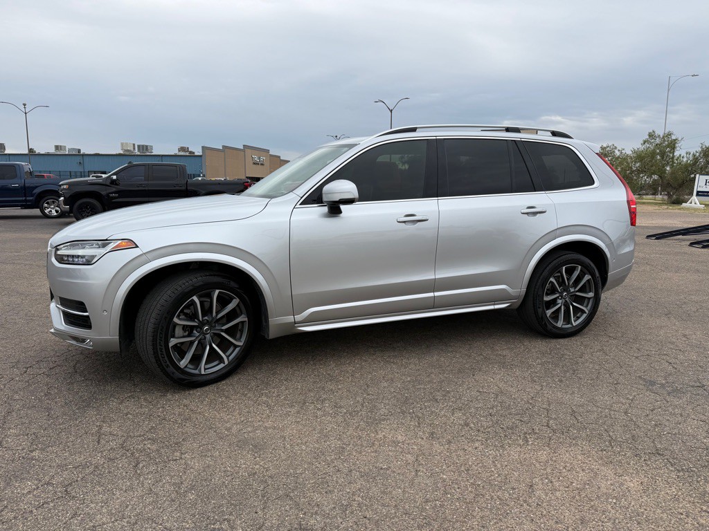 2018 Volvo XC90 Image 10