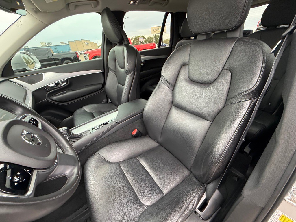 2018 Volvo XC90 Image 12