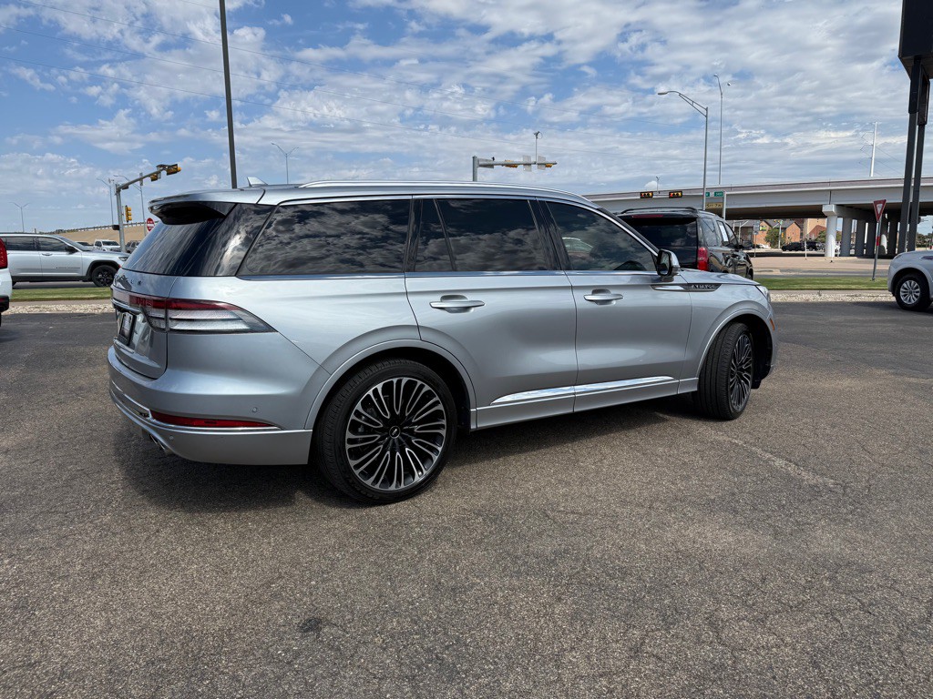 2020 Lincoln Aviator Image 6