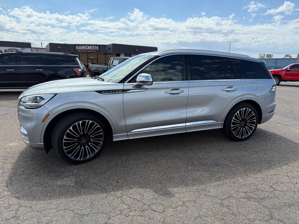 2020 Lincoln Aviator Image 9