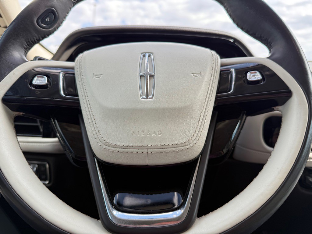 2020 Lincoln Aviator Image 13