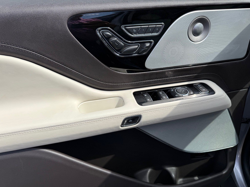 2020 Lincoln Aviator Image 21