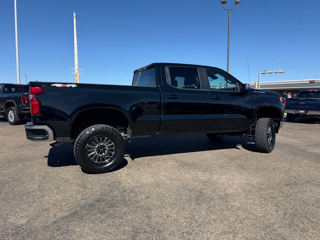 2023 Chevrolet Silverado 1500 Image 7