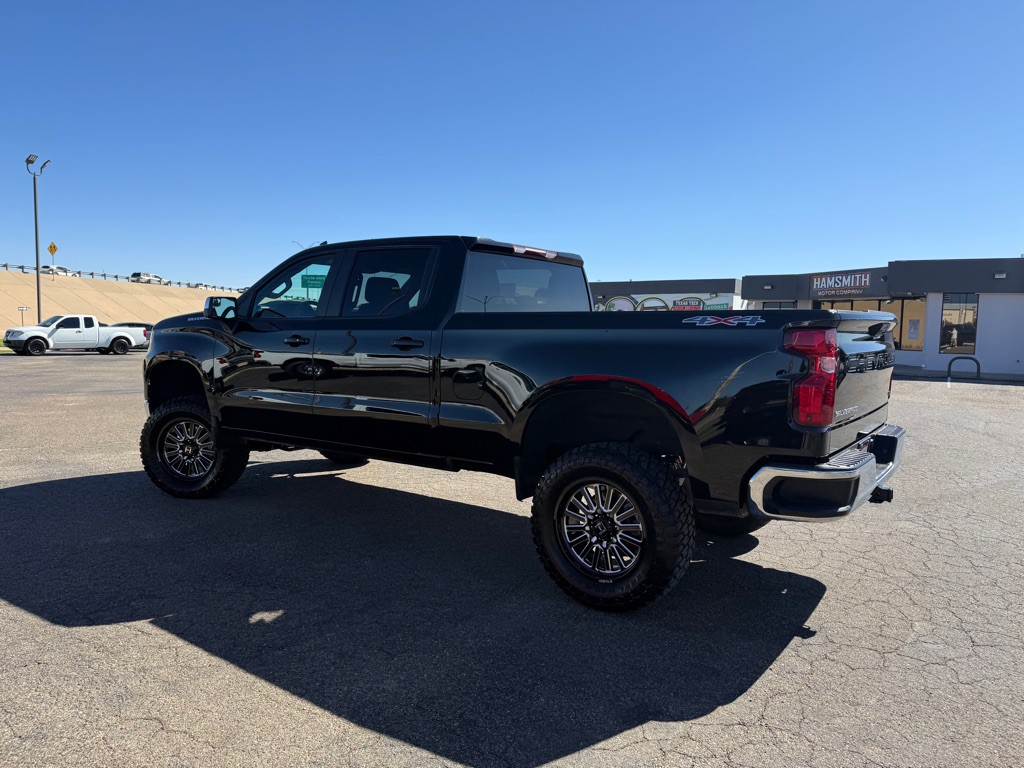 2023 Chevrolet Silverado 1500 Image 12