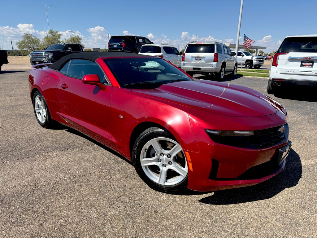 2023 Chevrolet Camaro Image 1