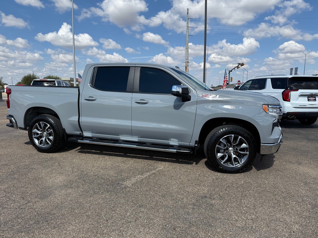 2024 Chevrolet Silverado 1500 Image 5