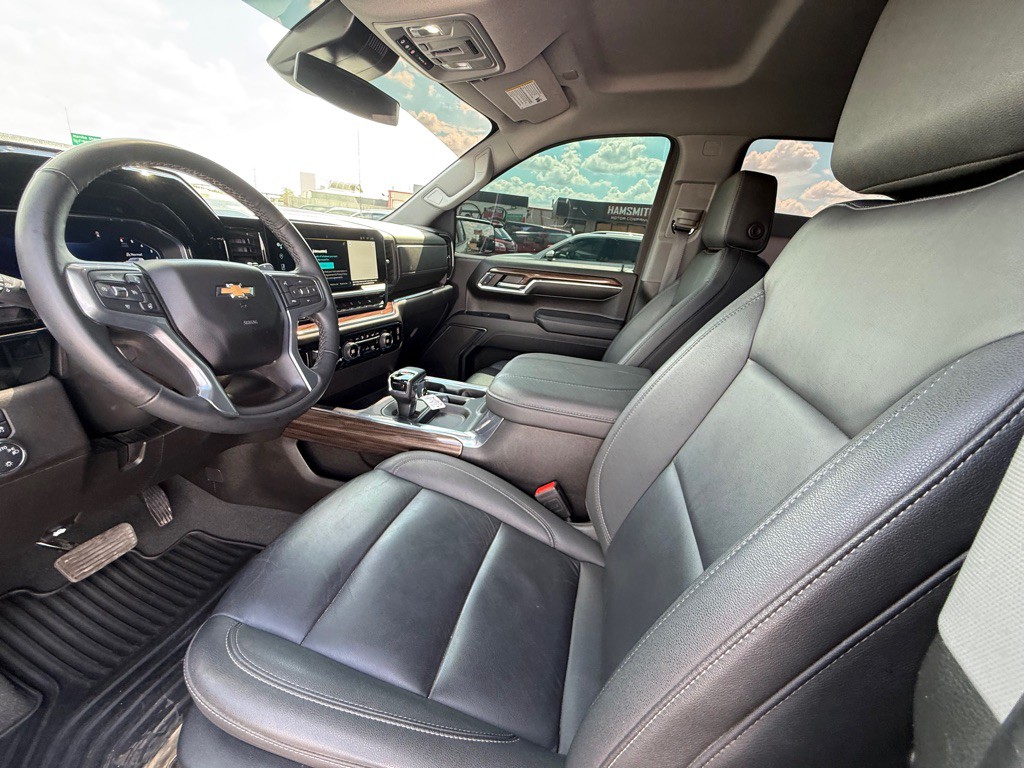 2024 Chevrolet Silverado 1500 Image 8