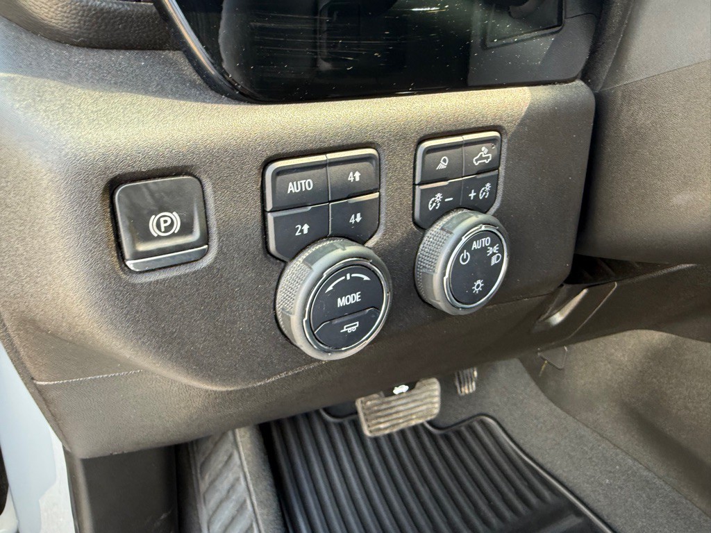 2024 Chevrolet Silverado 1500 Image 12