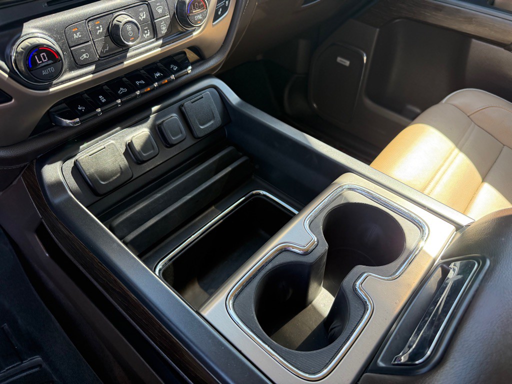 2018 GMC Sierra Image 18