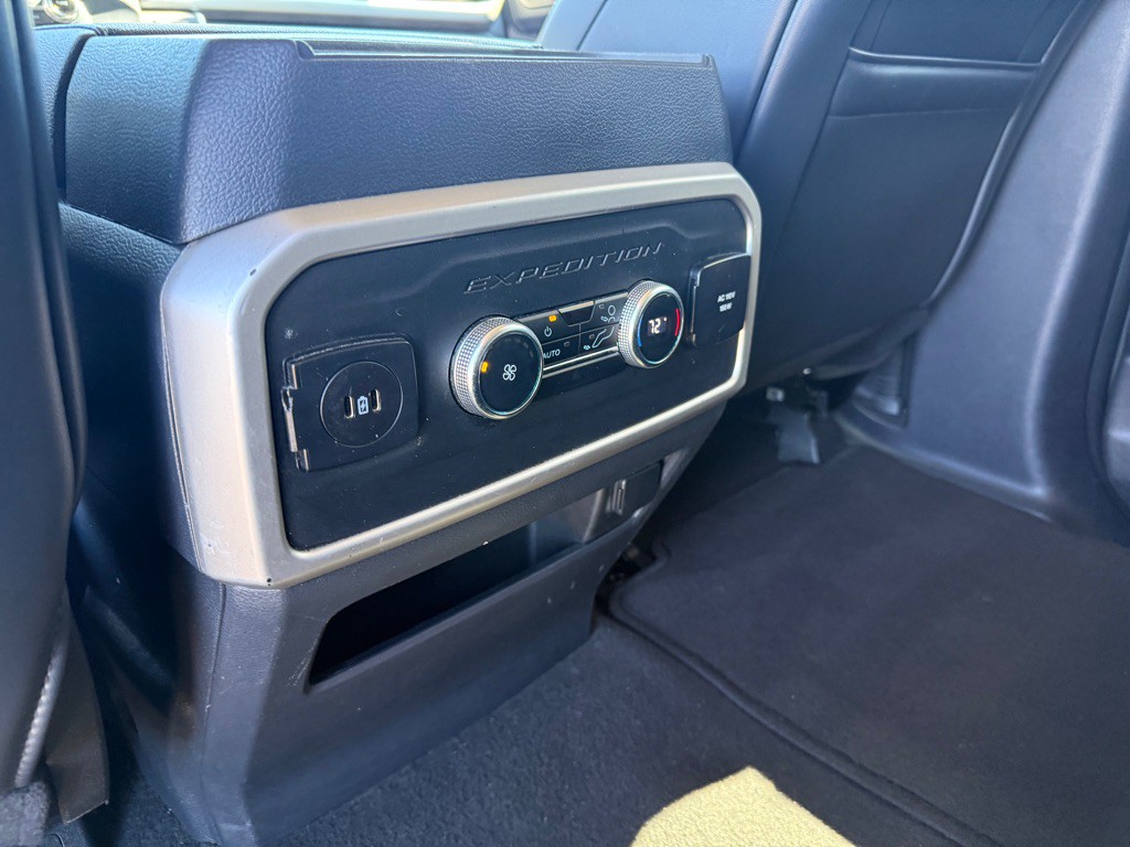 2024 Ford Expedition Image 15