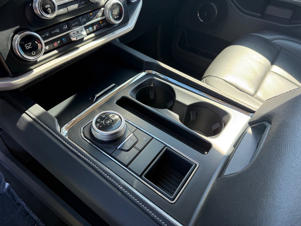 2024 Ford Expedition Image 17