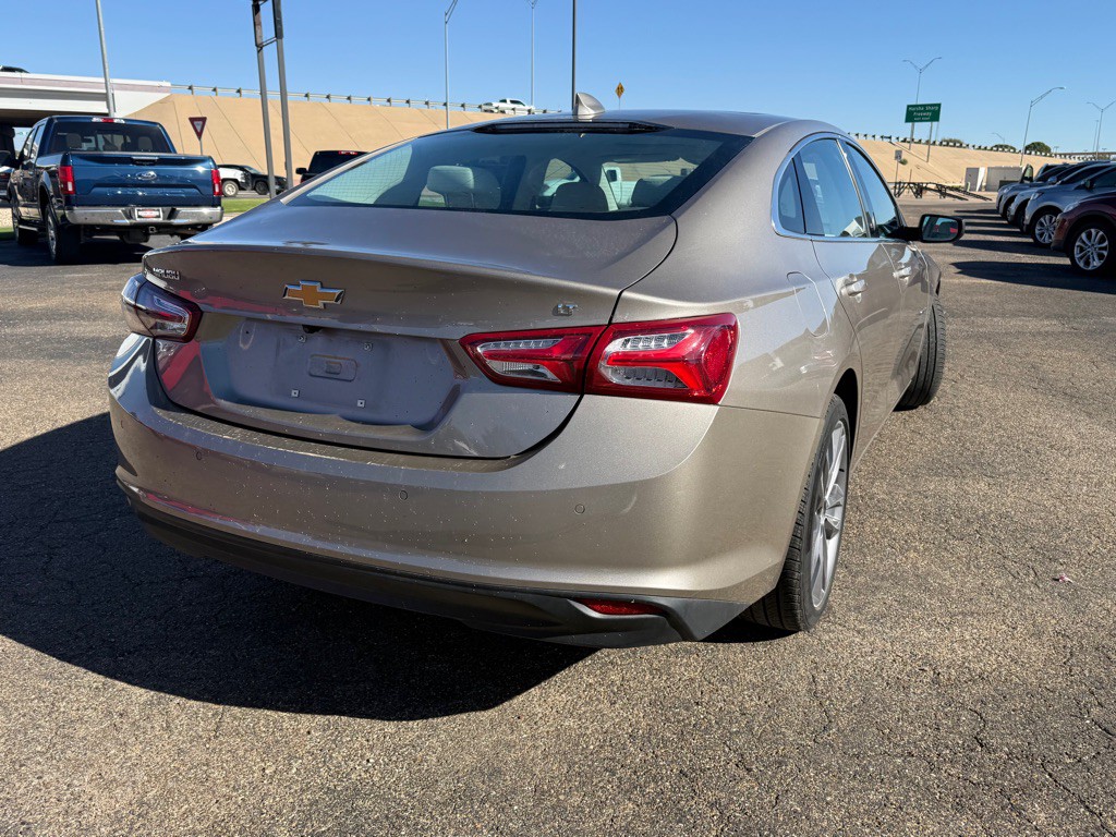 2024 Chevrolet Malibu Image 4