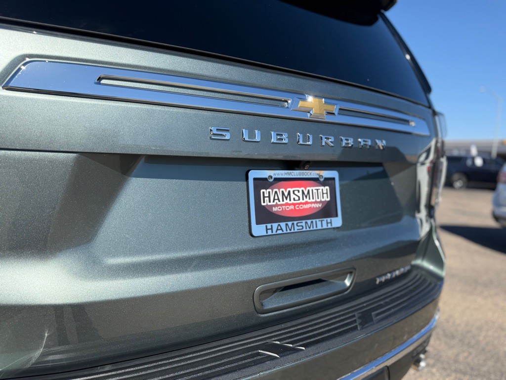 2023 Chevrolet Suburban Image 19