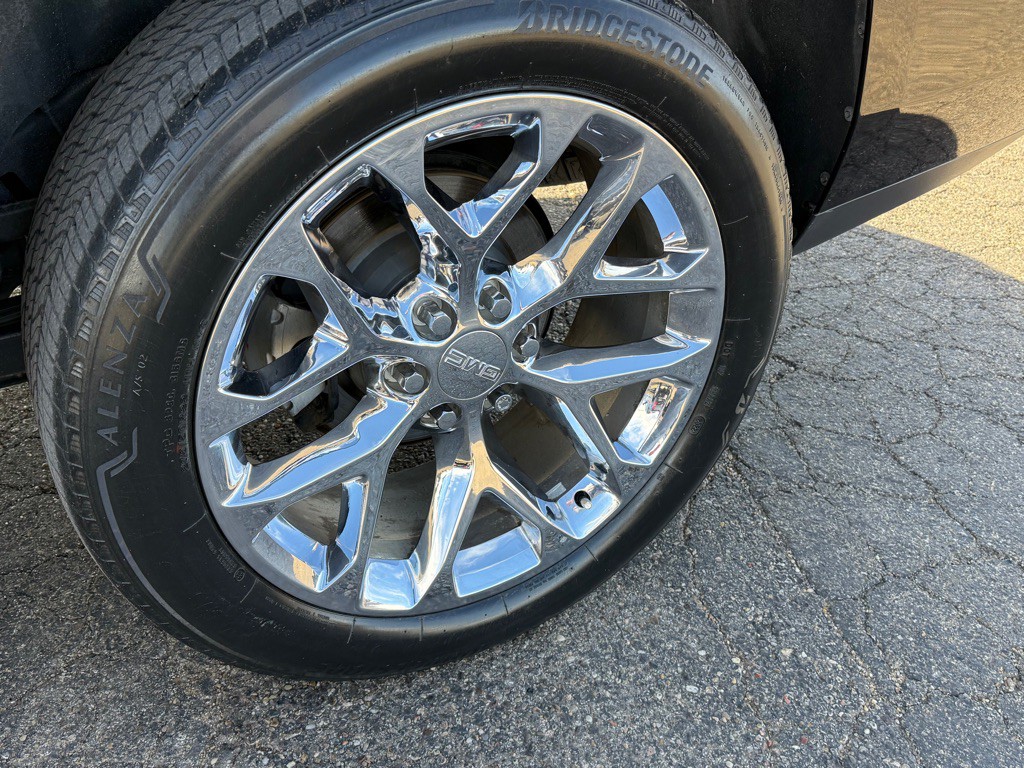 2018 GMC Yukon Image 9