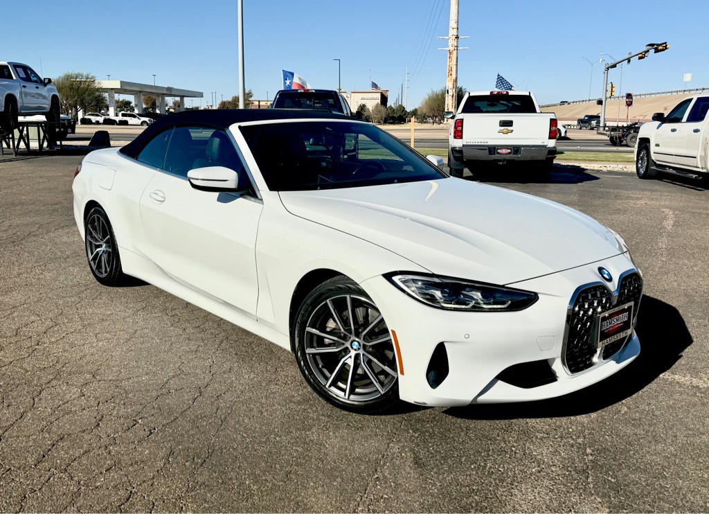 2024 BMW 4 Series Image 1