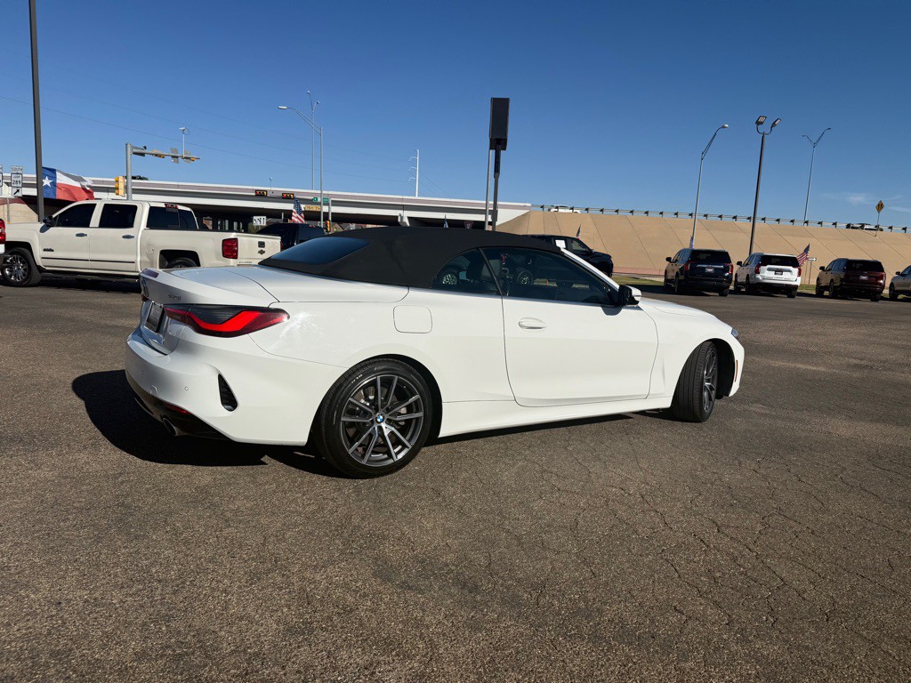 2024 BMW 4 Series Image 6