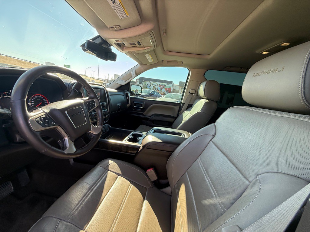 2015 GMC Sierra Image 11