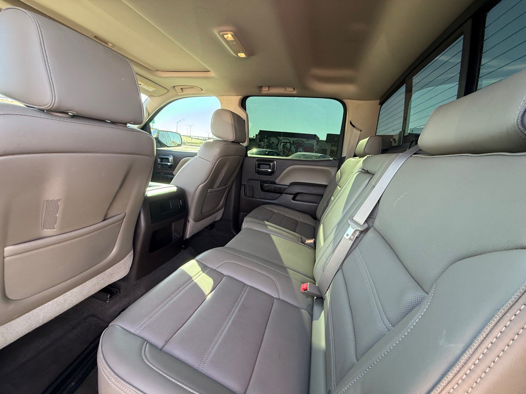 2015 GMC Sierra Image 14