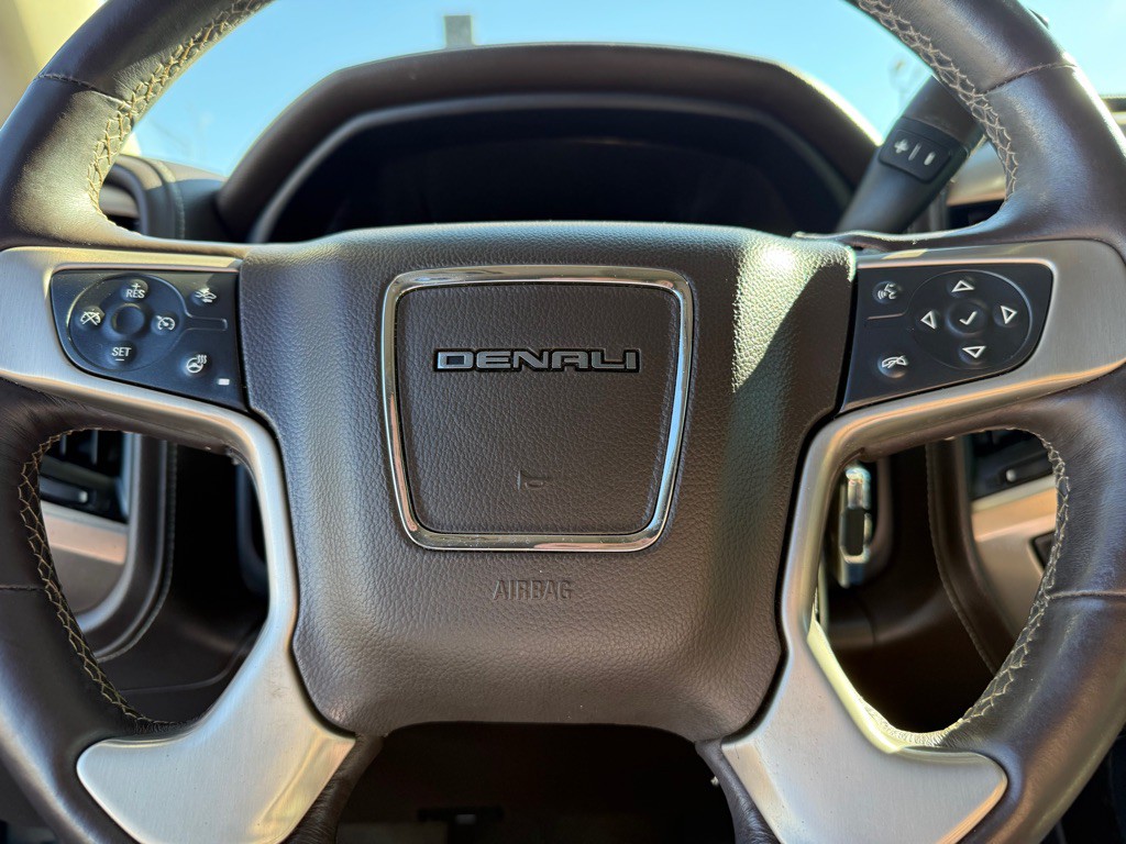 2015 GMC Sierra Image 19